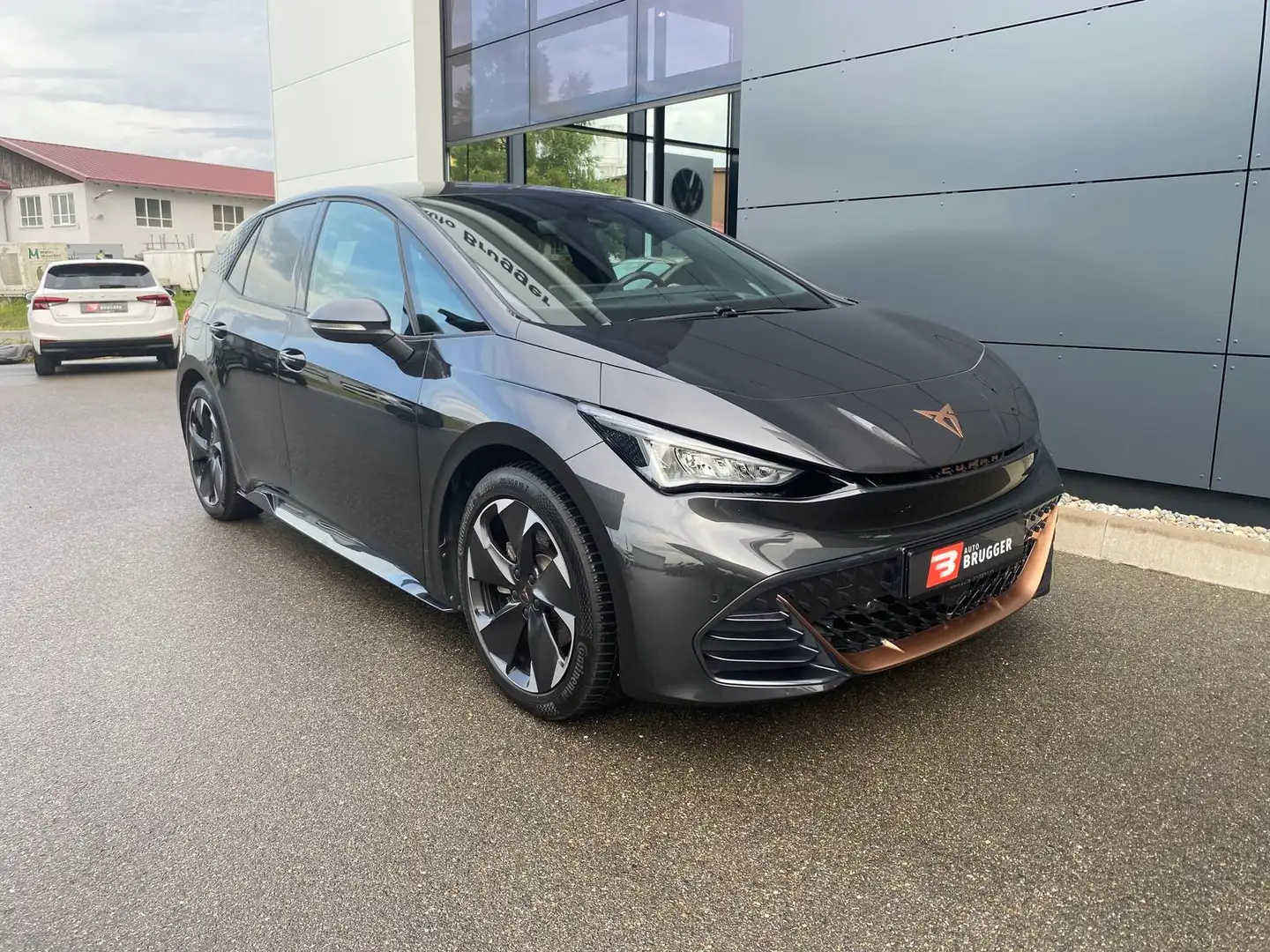 CUPRA Born 150 kW NAVI ACC Kamera SHZ Head-Up-Display Grigio - 2