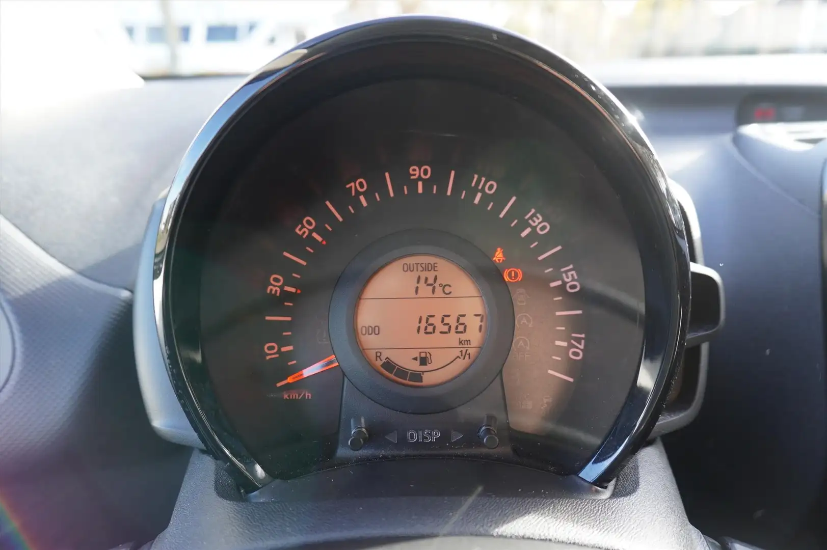 Citroen C1 1.0 VTi 72PK S&S 5D Feel AIRCO 16.562 KM NL-Auto Wit - 2