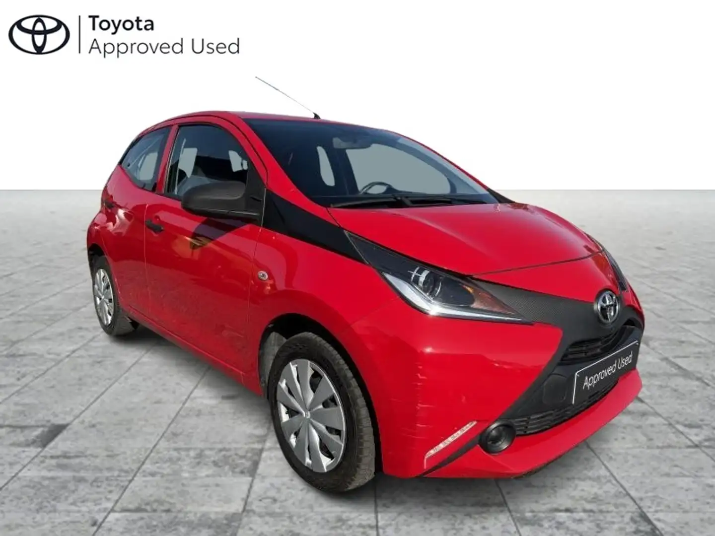 Toyota Aygo x Rood - 2
