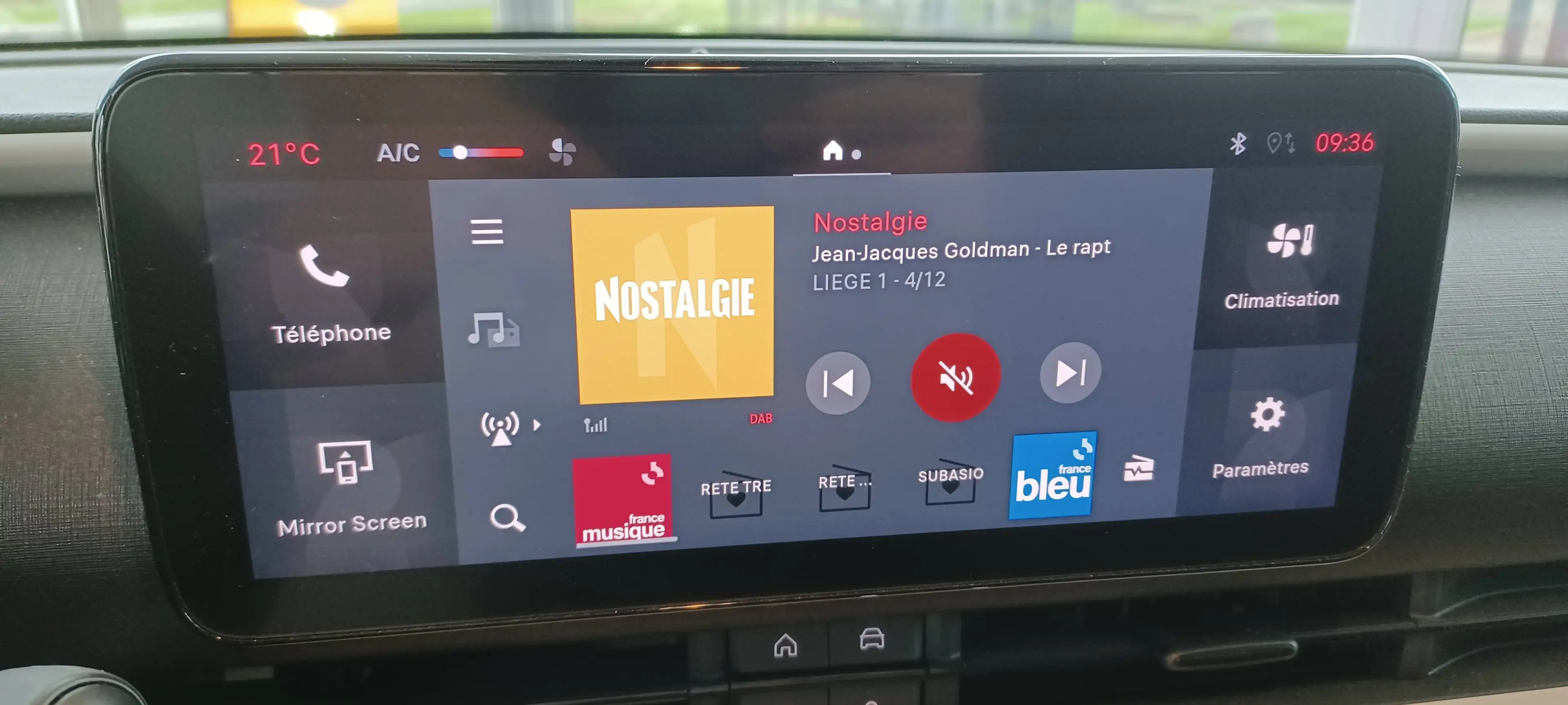 Fiat 600 600 1.2 Hybrid DCT — photo 10