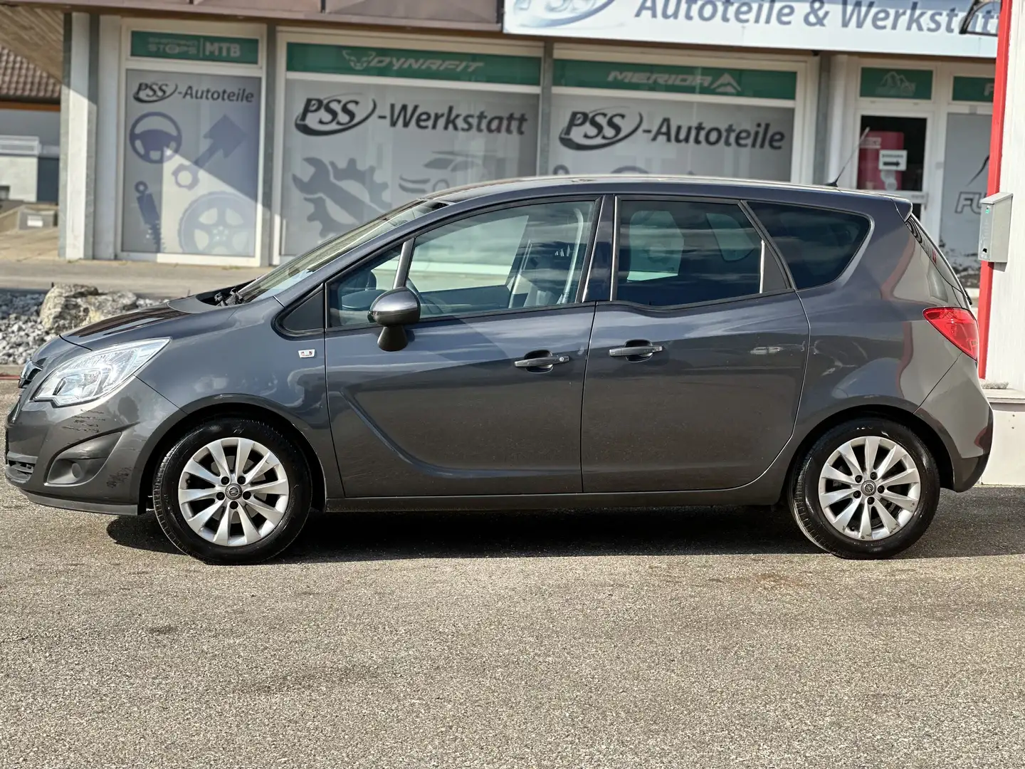Opel Meriva Edition Grau - 2
