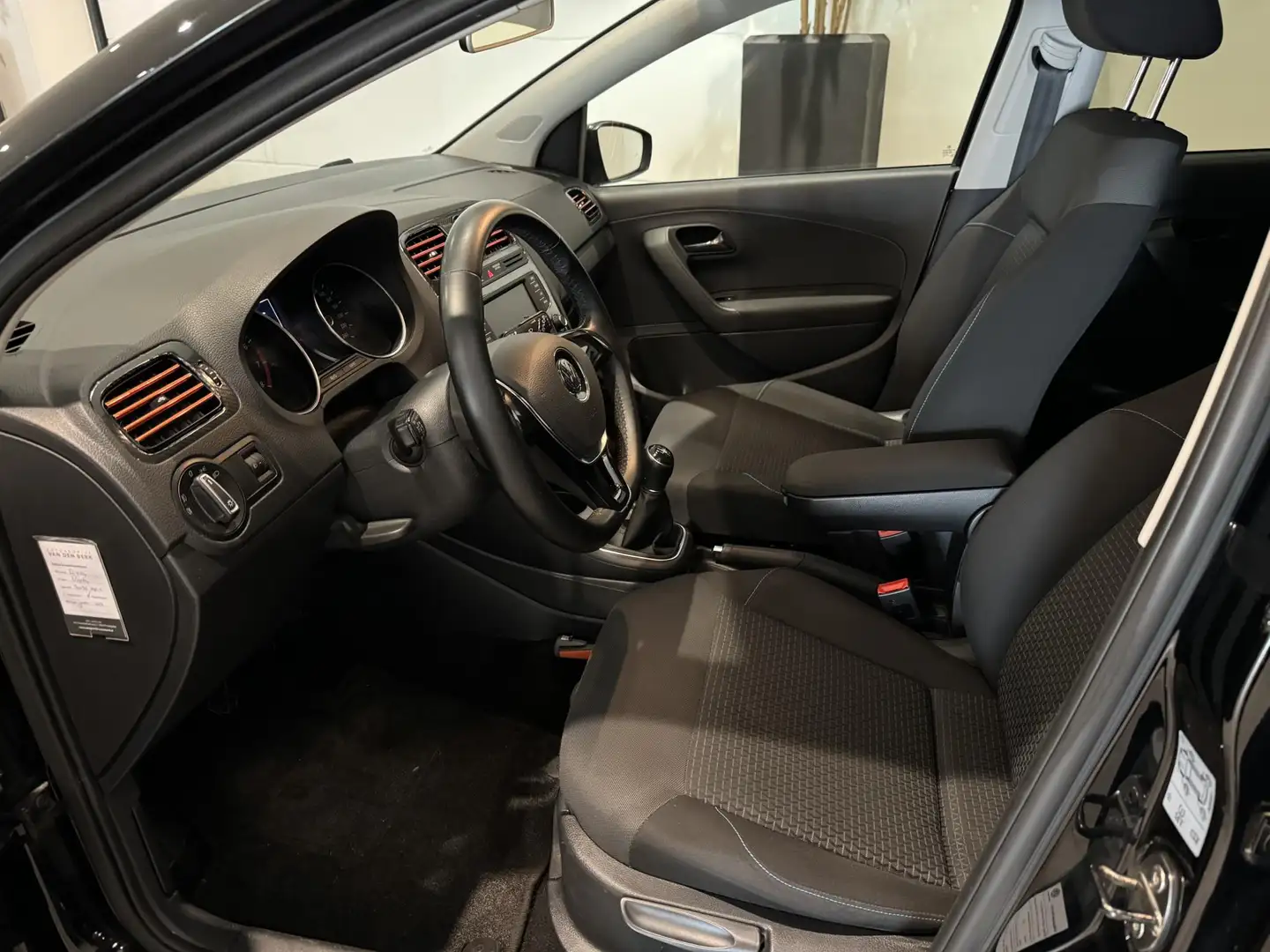 Volkswagen Polo 1.0 BlueMotion | Apple Car Play | Cruise Control | Schwarz - 2