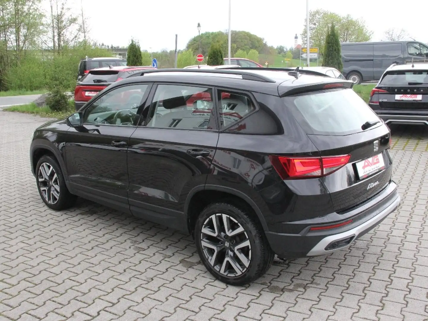 SEAT Ateca DSG Style VOLL-LED AdapTempomat NAVI CAM Negru - 1