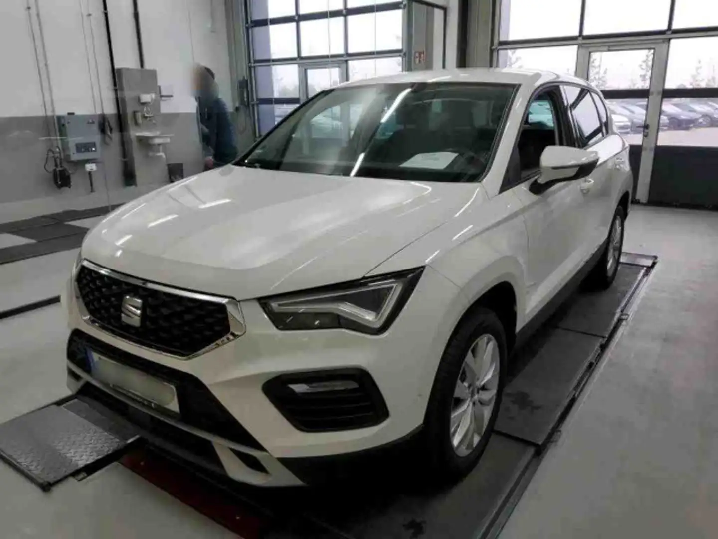 SEAT Ateca Style 1.0TSI LED*NAV*GRA*PDC*KLIMA*SHZ*17" Weiß - 2