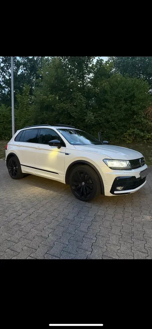 Volkswagen Tiguan Highline BLACKSTYLE Weiß - 1