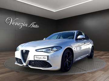 Giulia 2.2 Diesel Veloce 210cv Q4 Navi Pelle Tetto Cerchi Paddle Climatizzatore Sensori DNA