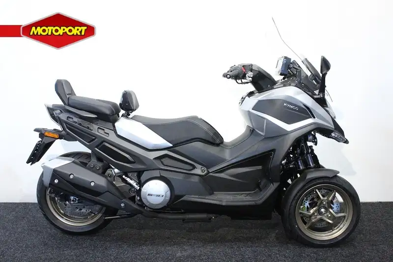 Kymco CV3 550