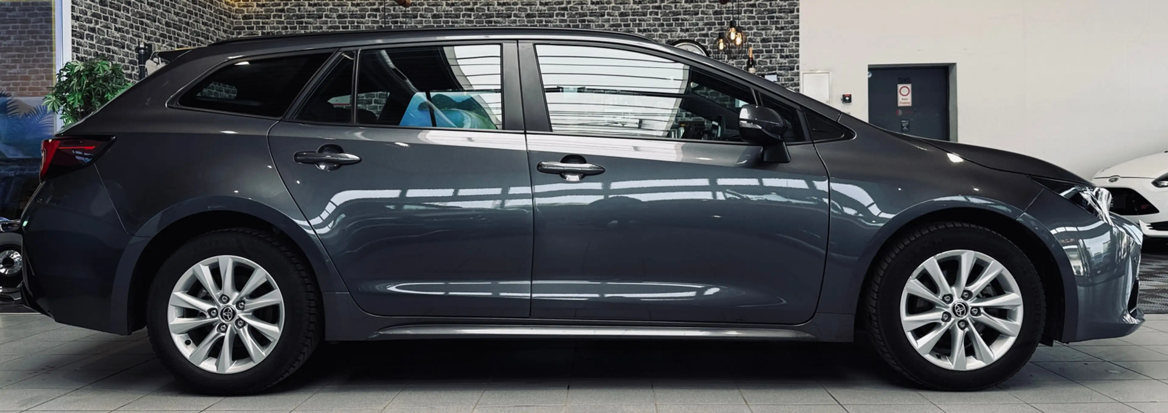 Toyota Corolla Touring Sports Hybrid 1.HD|KAMERA|ACC|SHZ+LK — photo 4