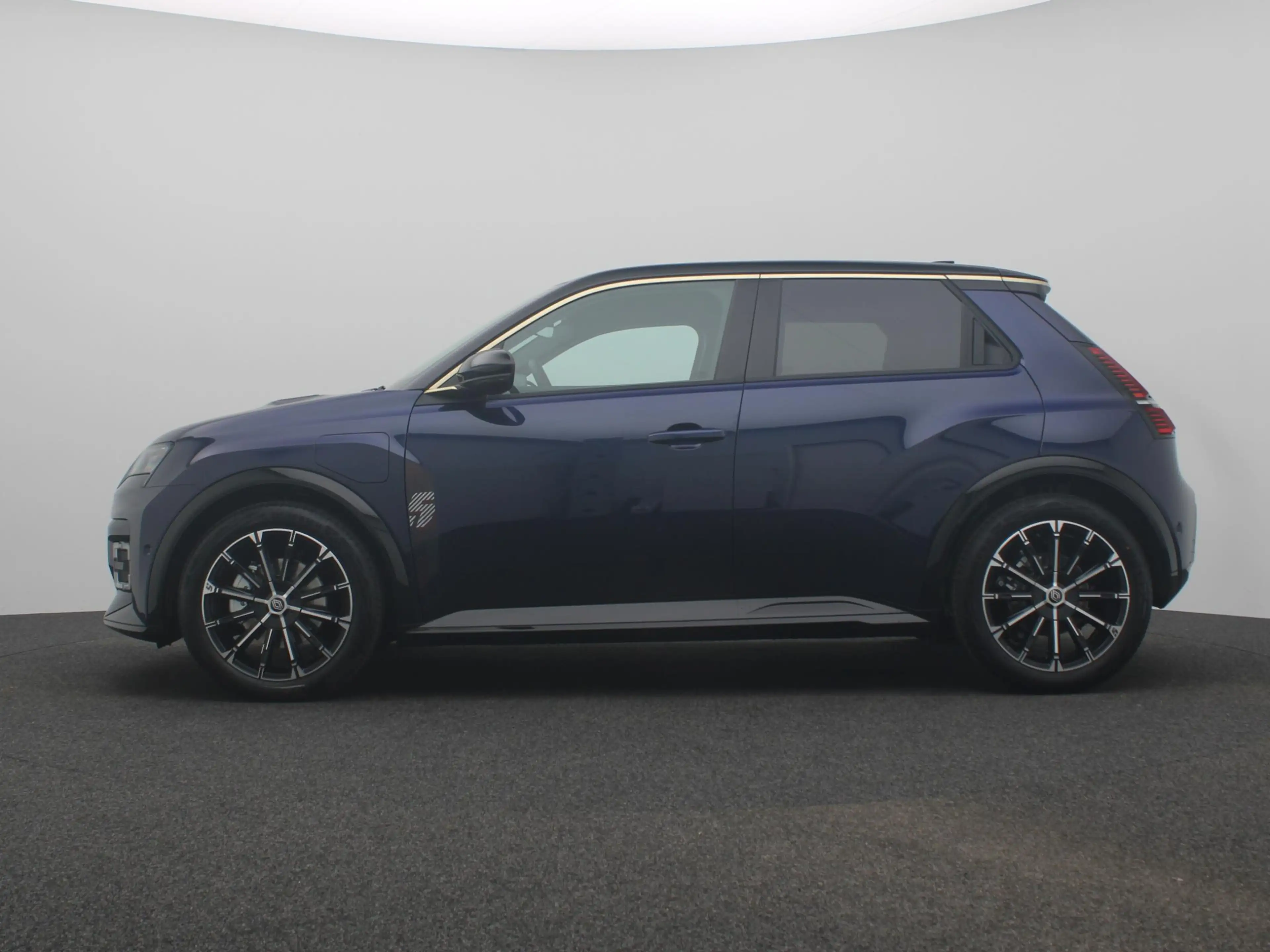 Renault R 5 comfort range iconic cinq 52 kWh — photo 2