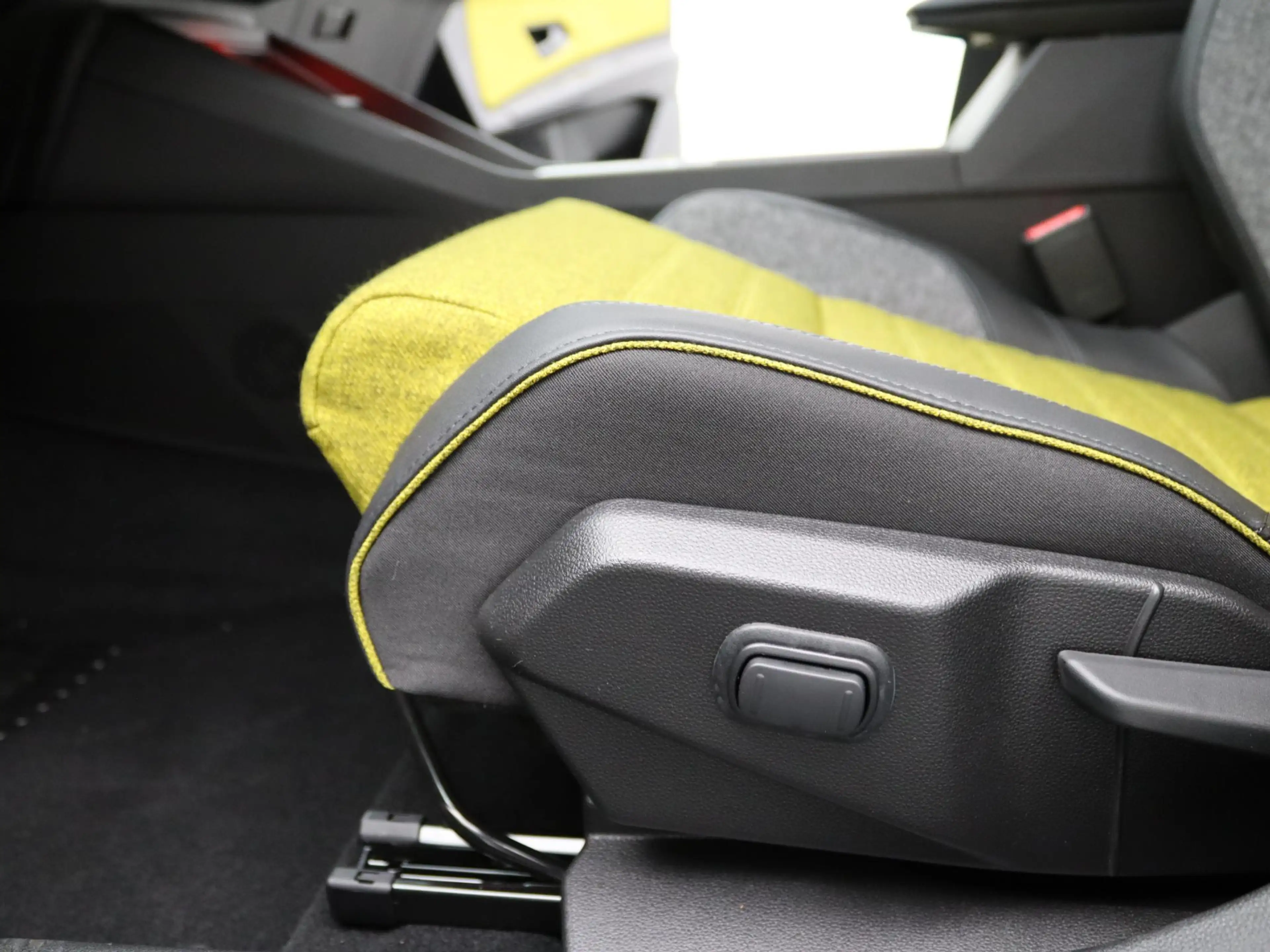 Renault R 5 comfort range iconic cinq 52 kWh — photo 13