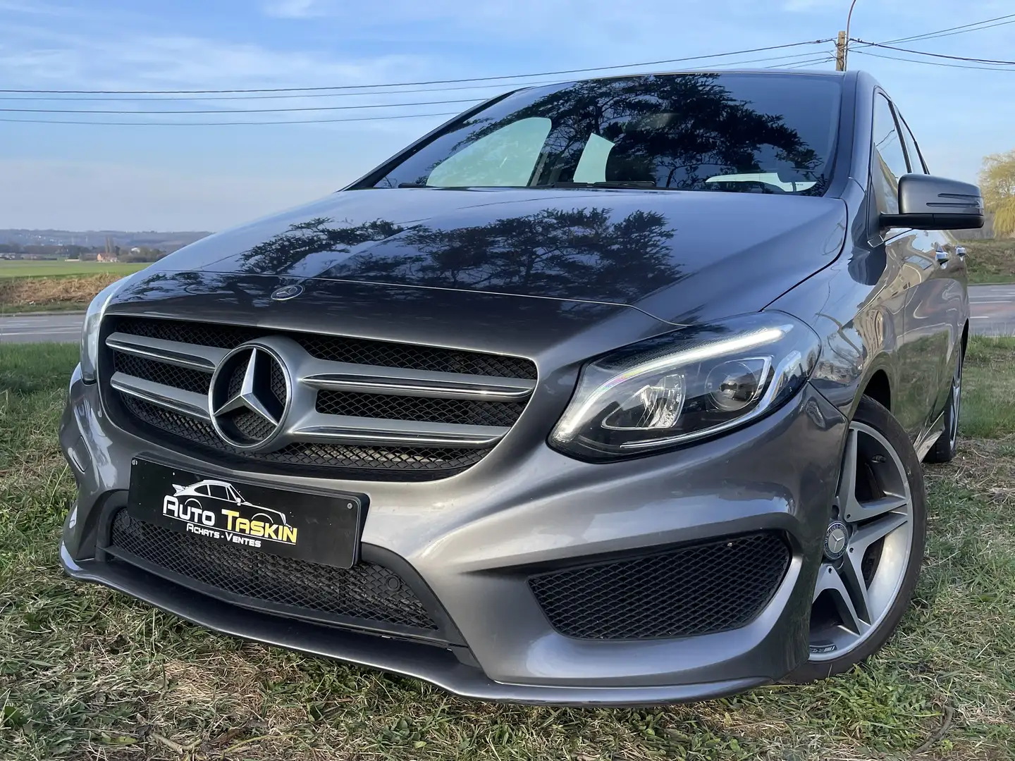 Mercedes-Benz B 180 d // PACK AMG // FACELIFT // EURO 6 // A VOIR // Gris - 2