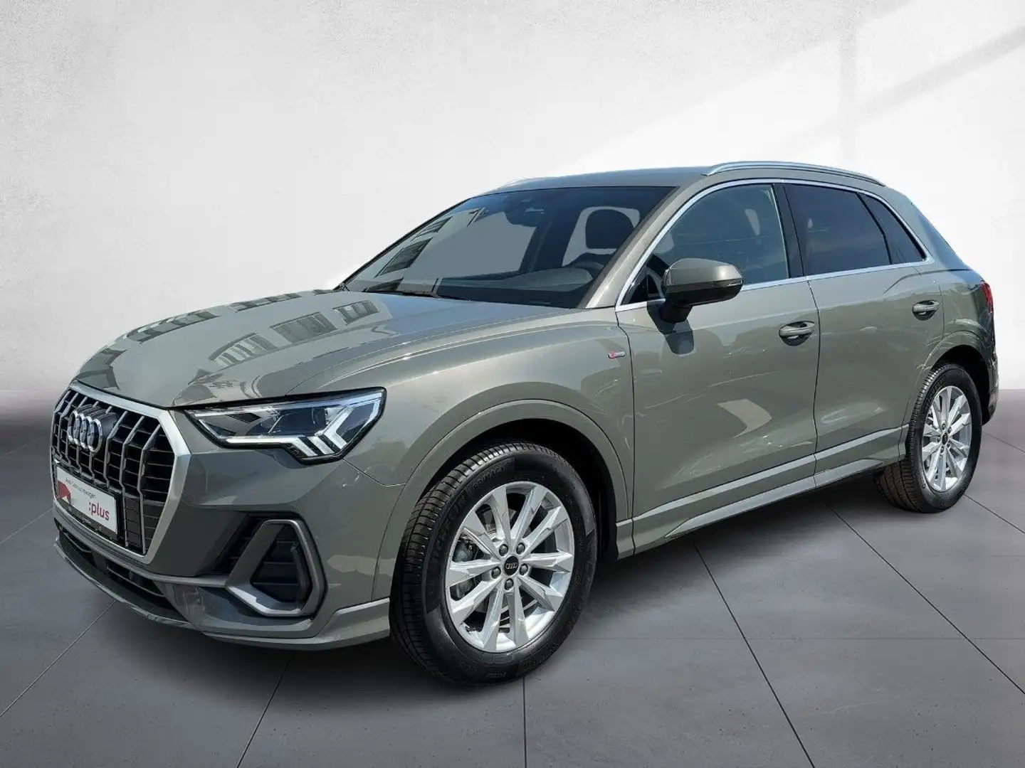 Audi Q3 35 TFSI S line LED Navi DAB AHZV S tronic Grau - 2