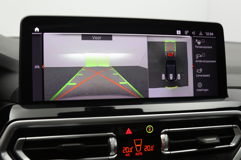 BMW X3 xDrive30e High Executive 293 PK M-Sport PHEV, Pano — photo 37