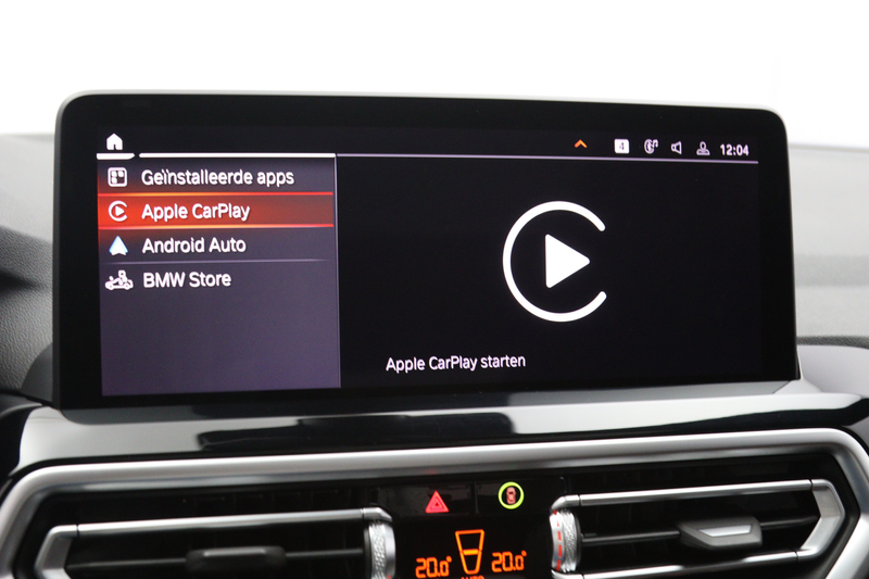 BMW X3 xDrive30e High Executive 293 PK M-Sport PHEV, Pano — photo 25