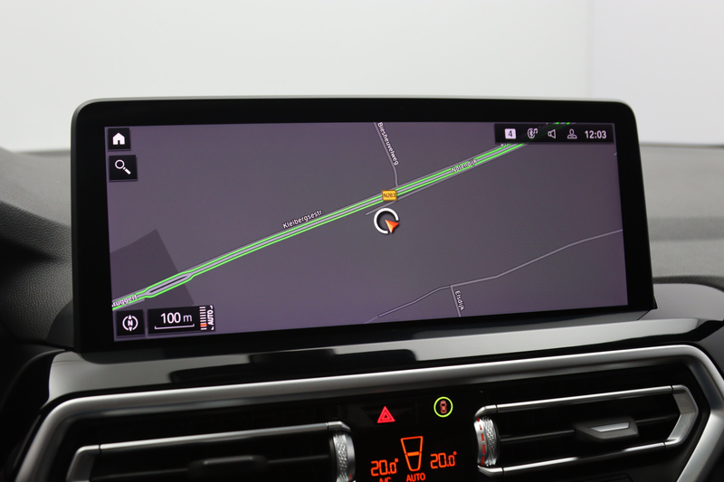 BMW X3 xDrive30e High Executive 293 PK M-Sport PHEV, Pano — photo 7