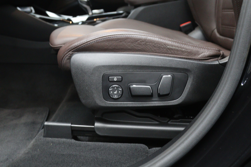 BMW X3 xDrive30e High Executive 293 PK M-Sport PHEV, Pano — photo 29