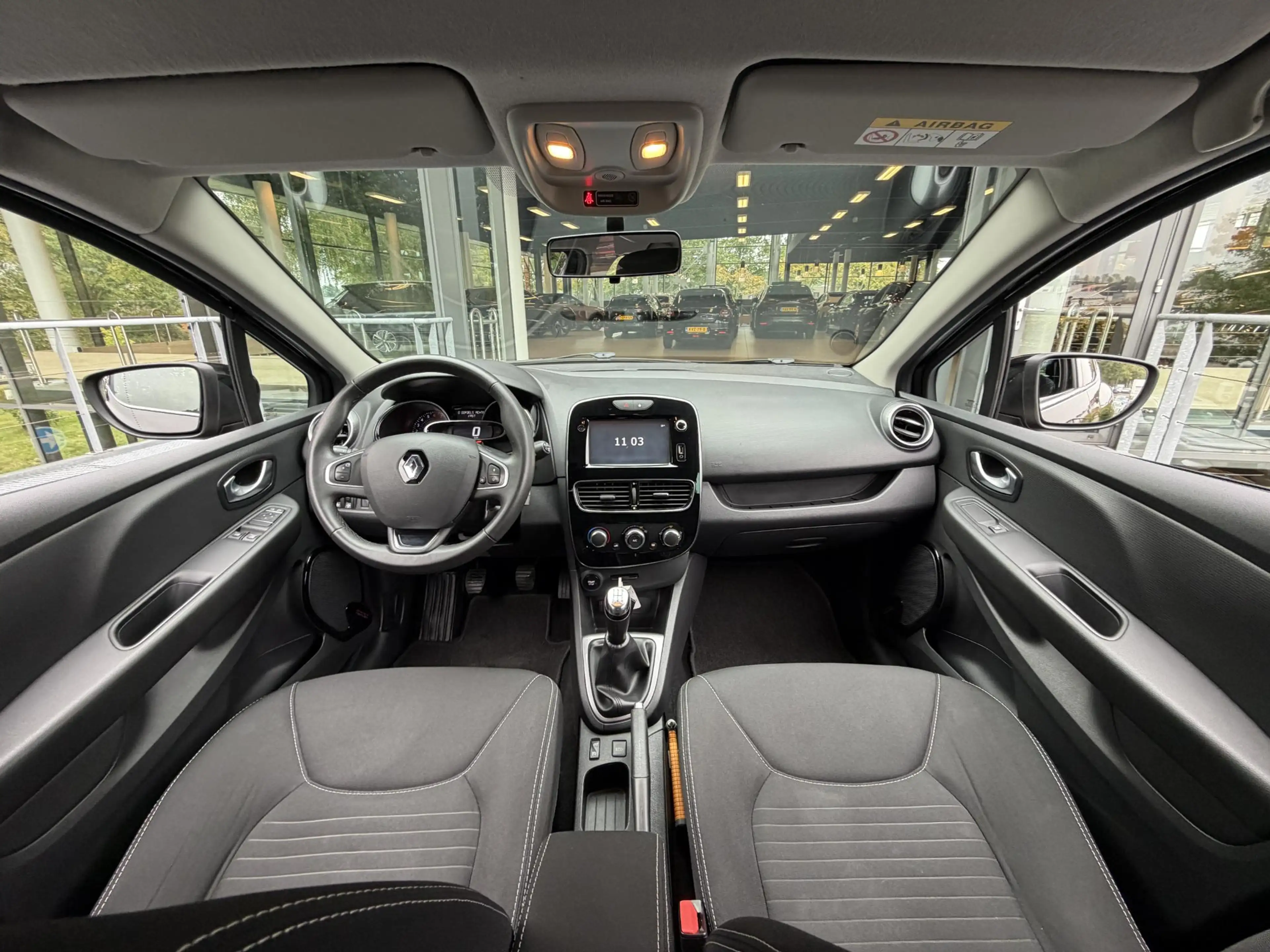 Renault Clio 0.9 TCe Limited 90PK | Cruise Control | Navigatie — photo 3