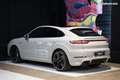 Porsche Cayenne III COUPE Gris Craie 3.0 V6 E-HYBRID 462cv | Pas de Malus Pack SportDesign Jantes 22’’ PDLS%2B 4 Roues Directrices Caméra Grau - thumbnail 3