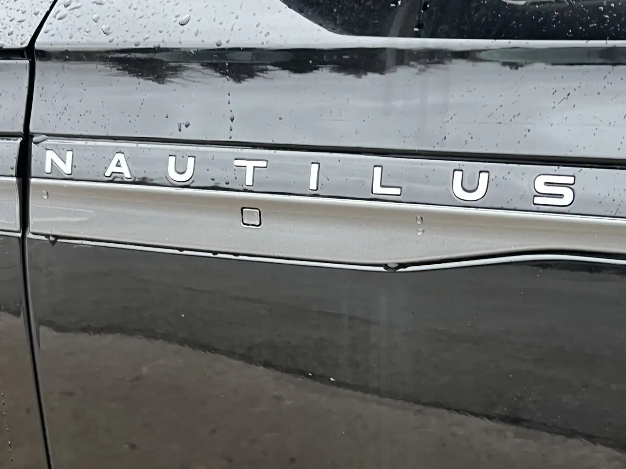 Lincoln Nautilus снимка Lincoln Nautilus