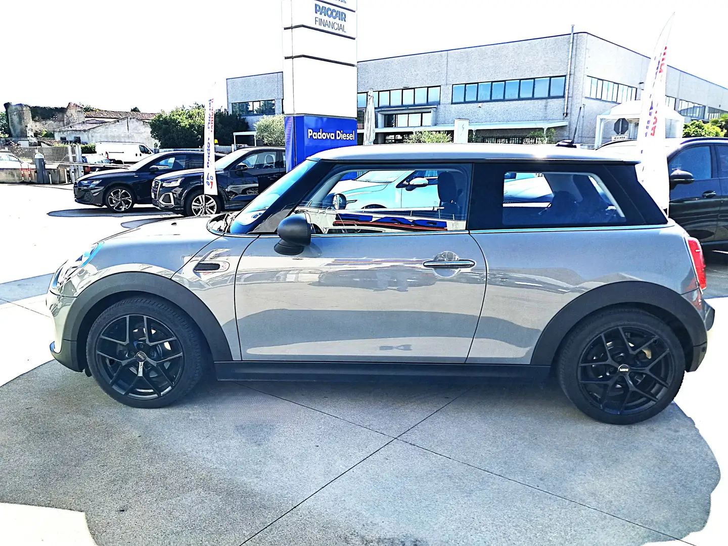 MINI One 1.5 75cv 3p Grigio - 2