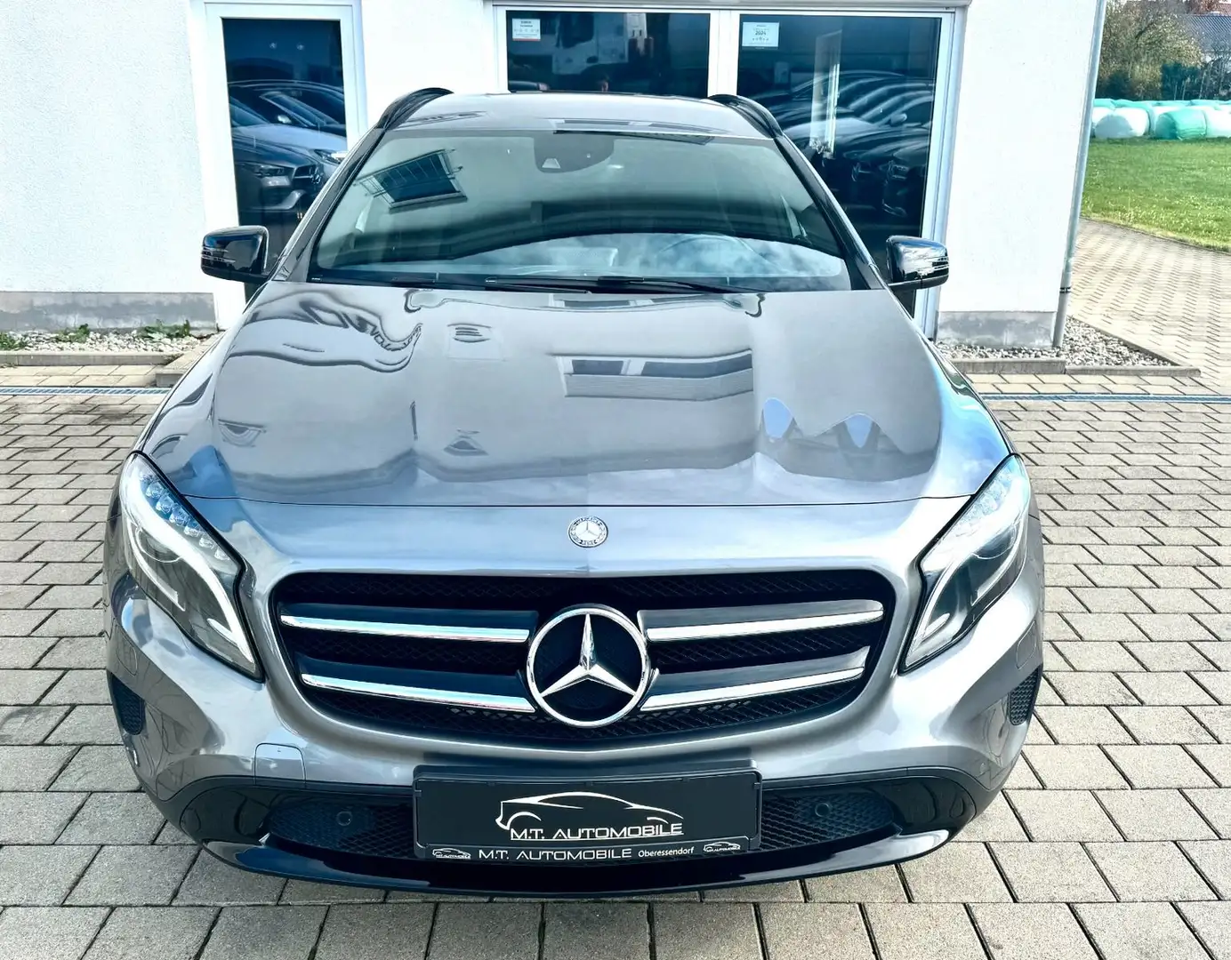 Mercedes-Benz GLA 250 *URBAN*NIGHT-P*4M*STANDH*NAVI*TEMP*KAMERA Gris - 2