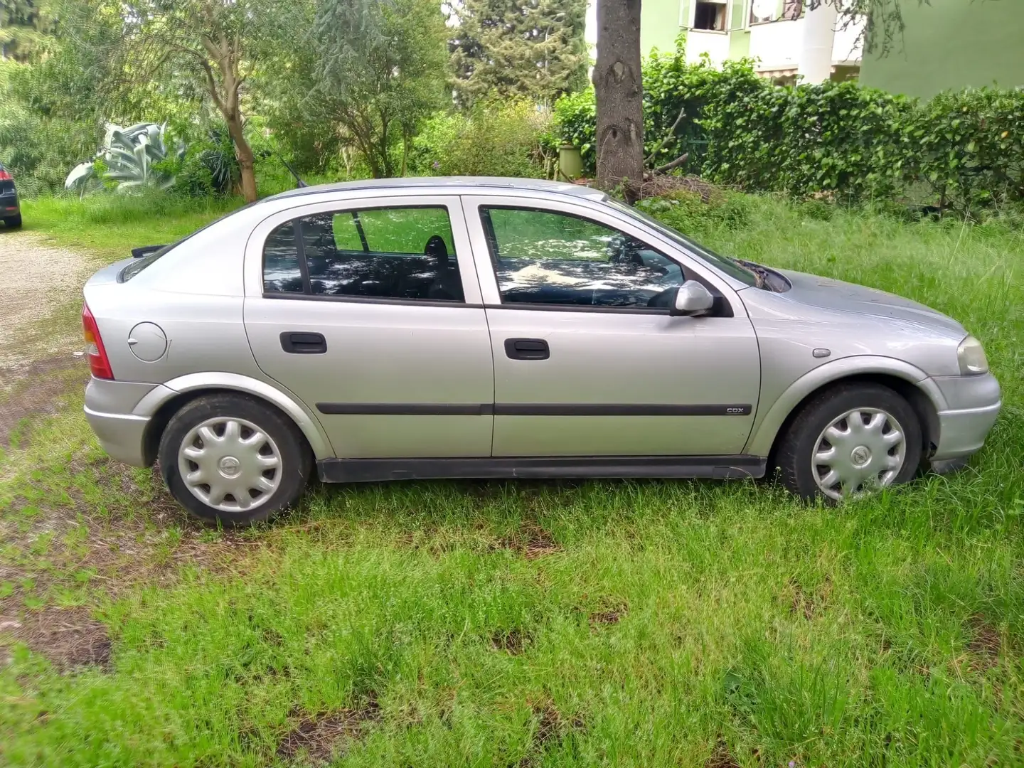 Opel Astra Astra II 1998 5p 1.4i 16v Club - 1