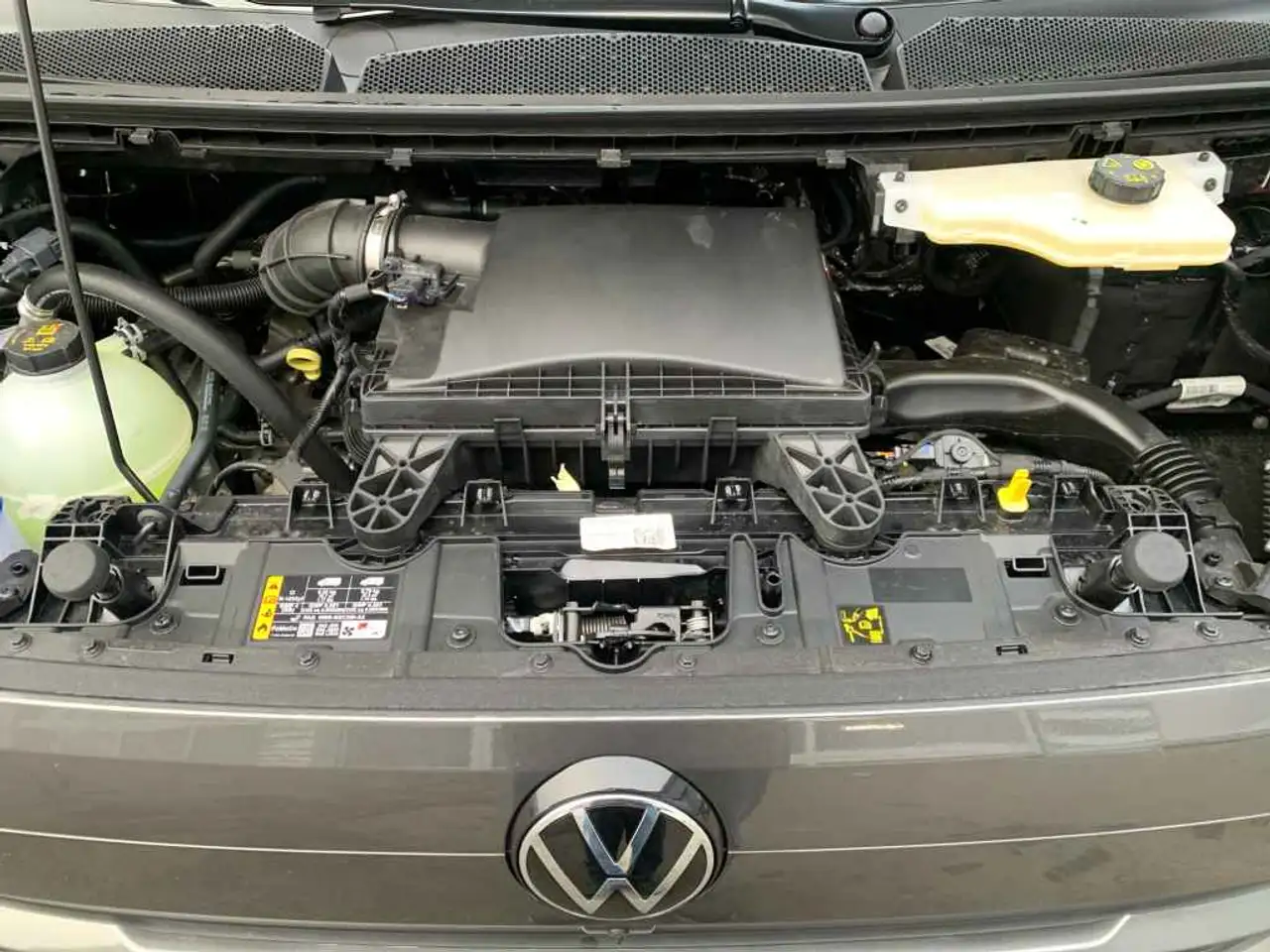 Volkswagen T7 Caravelle PanAmericana 4M Lang 9-S*AHK*PANO*NAV 15
