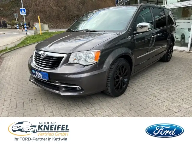 Lancia Voyager Navi Elektr. Schiebetüren/Heckklappe Mehrzonenklim