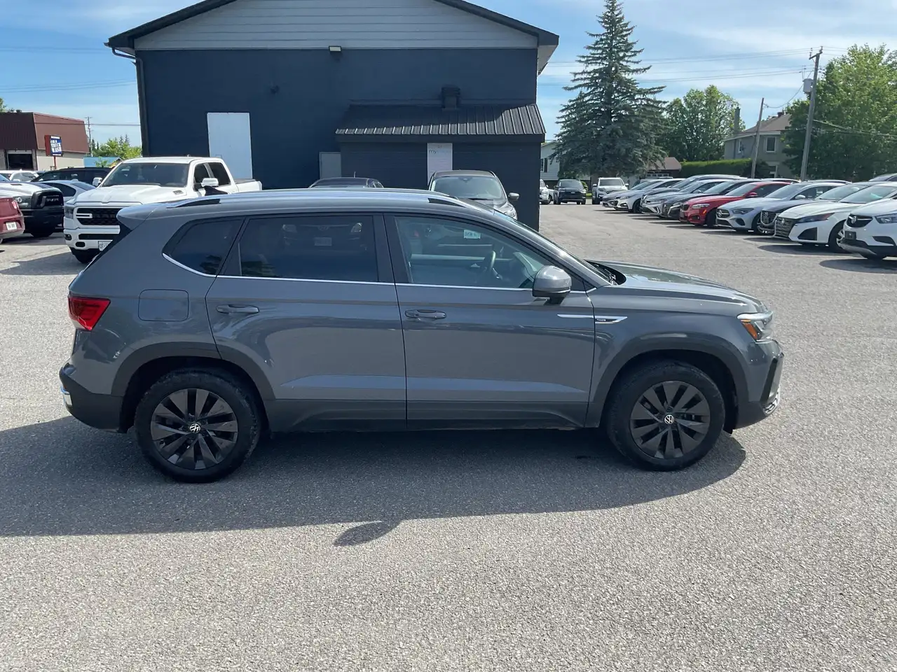 Volkswagen Taos снимка Volkswagen Taos