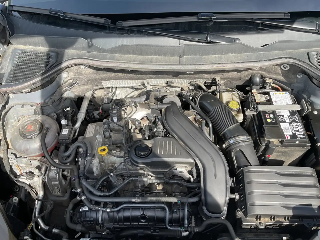 Volkswagen Taos снимка Volkswagen Taos