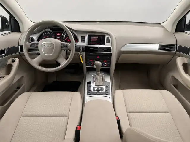 Audi A6 view 17