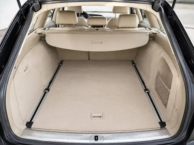 Audi A6 view 18