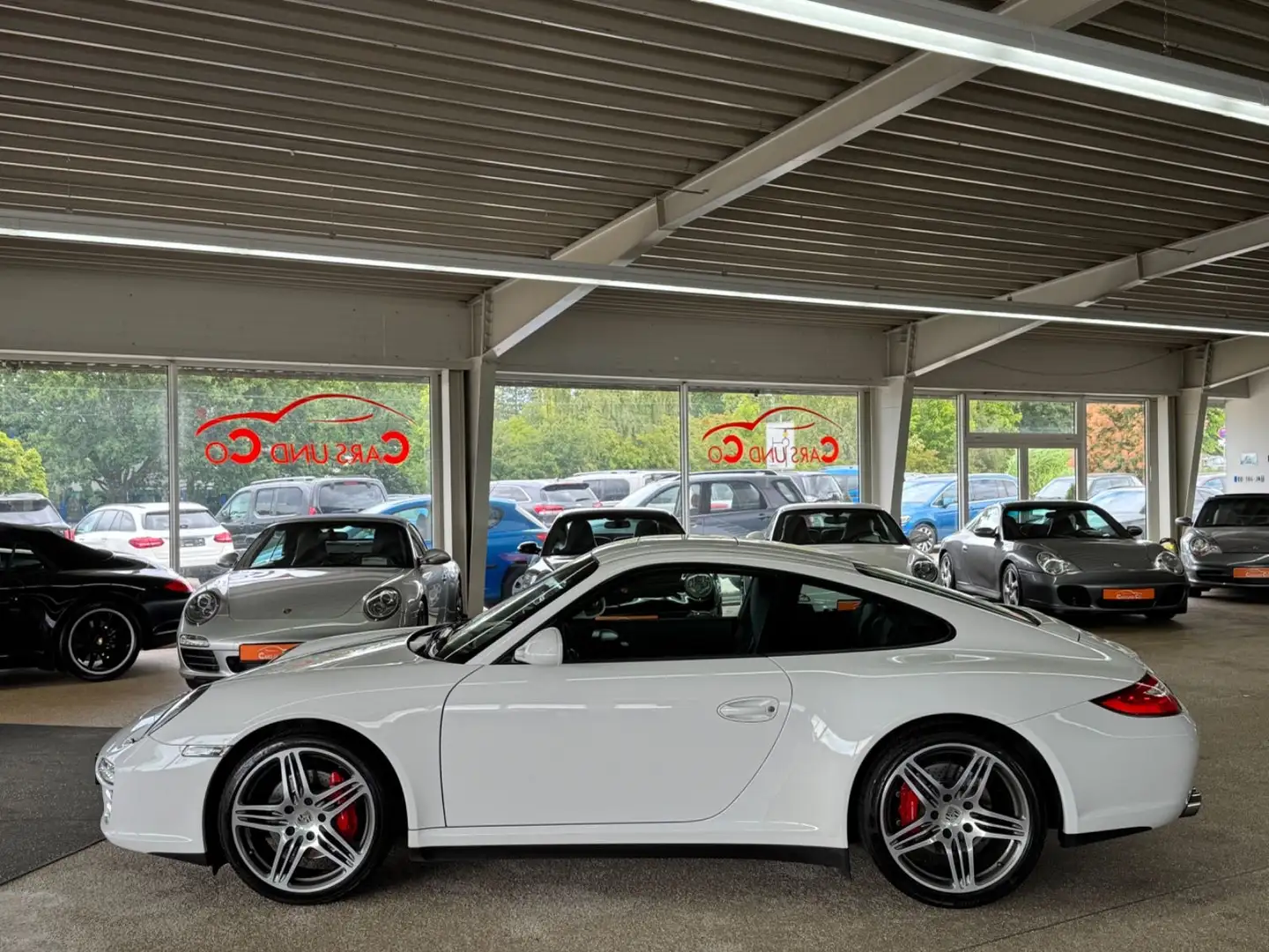 Porsche 997 .2/911 Carrera 4 S Coupe Dfz *SDACH*SHZ*NAV* Weiß - 2