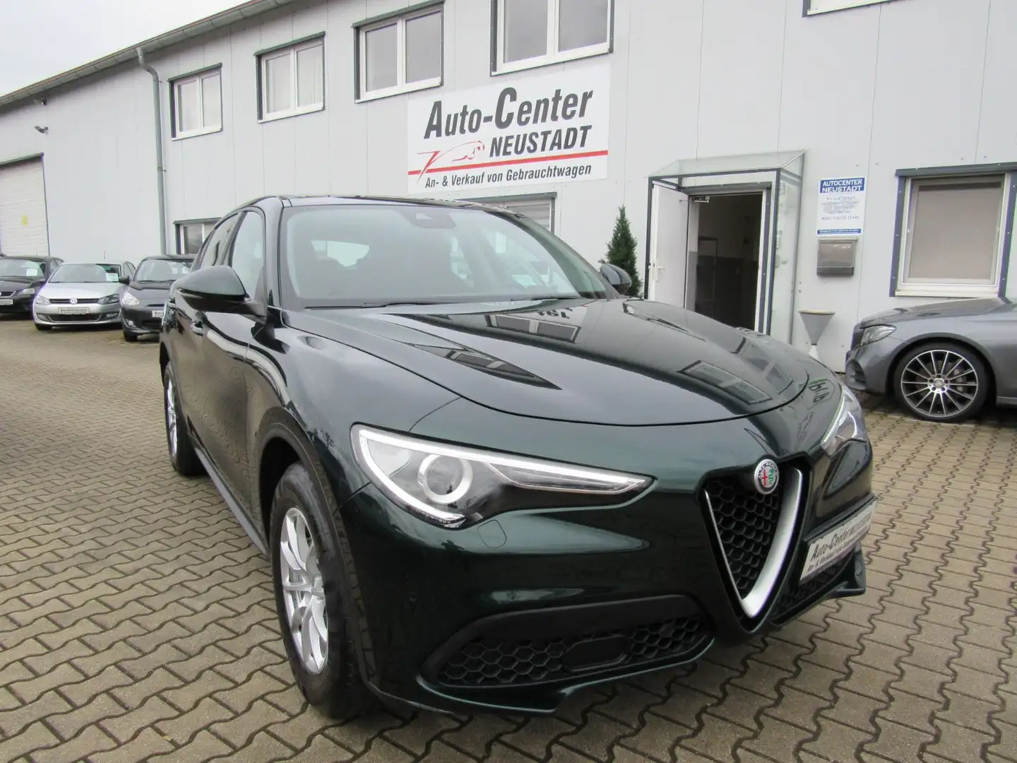 Alfa Romeo Stelvio Business Q4, NAVI, KEYLESS, XENON, ACC Zielony - 1
