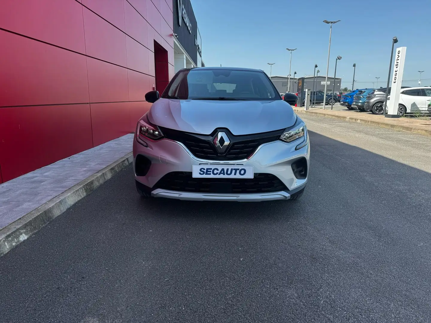 Renault Captur 1.6 E-TECH Hybrid Zen - 1