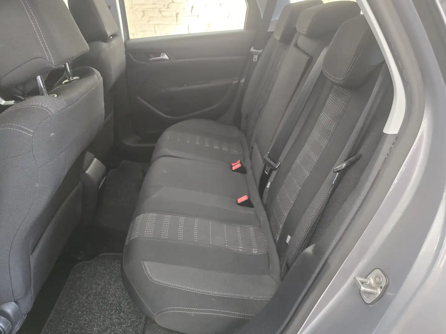 Peugeot 308 308 SW 1.2 puretech t (e-thp) Active s Silber - 2