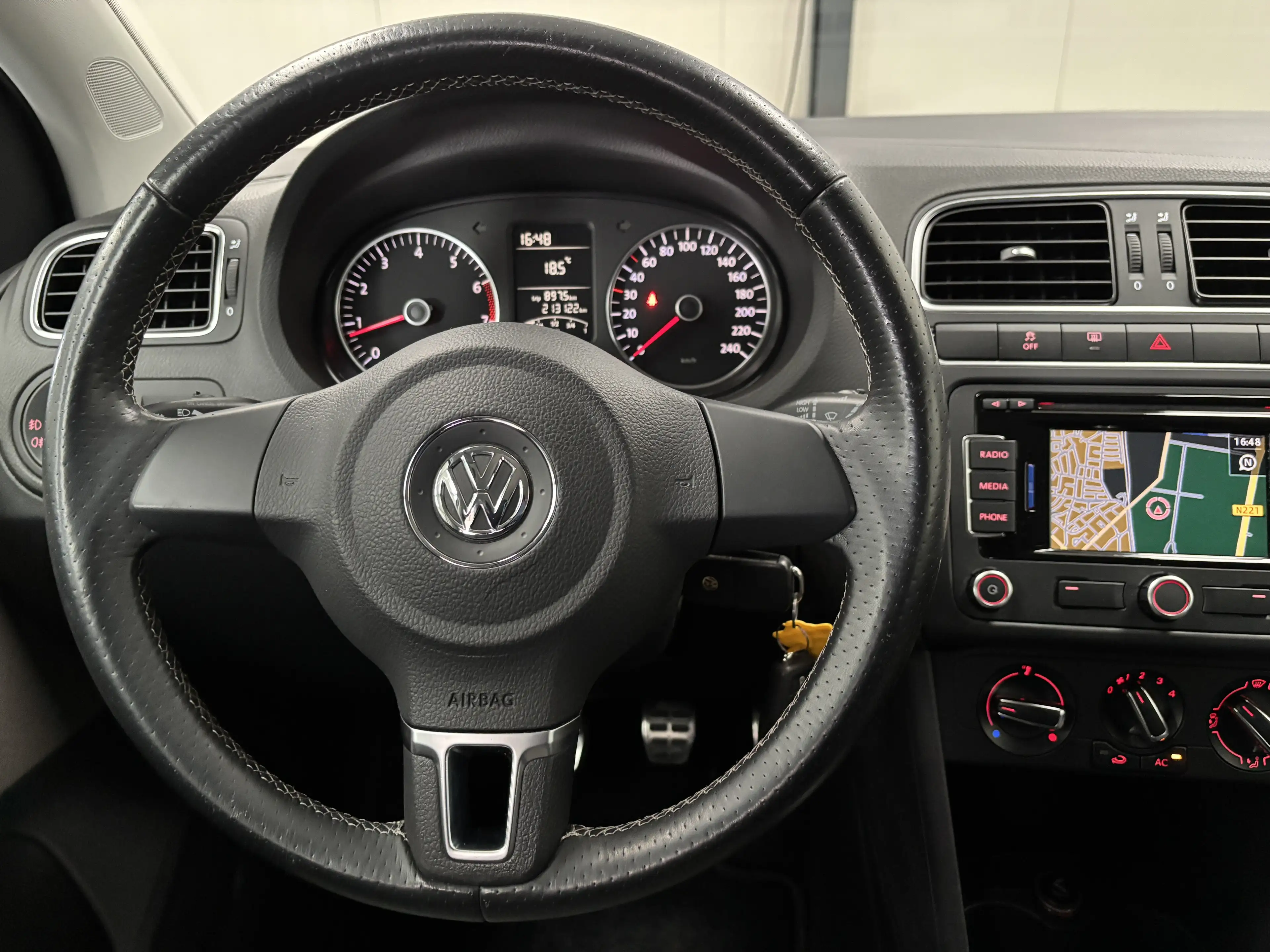 Volkswagen Polo Cross 1.4-16V Distr. + Waterpomp verv. Super netjes!! | — photo 16