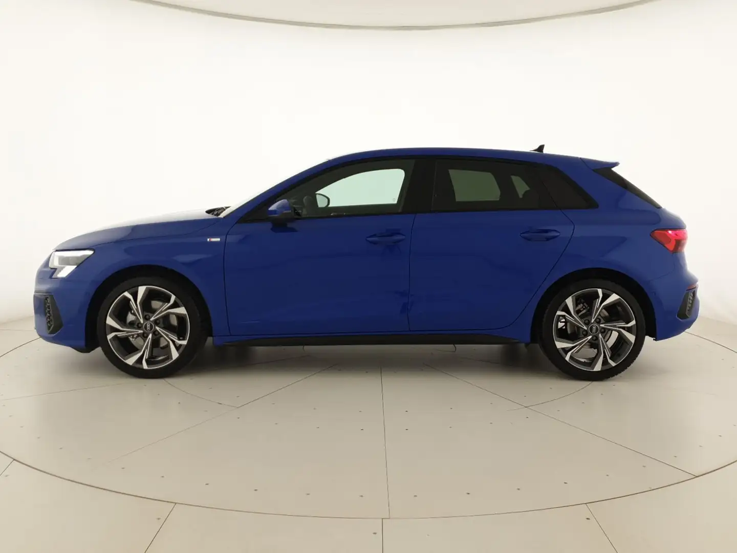 Audi A3 Sportback 30TFSI 110CV S tronic S line Edition - 2