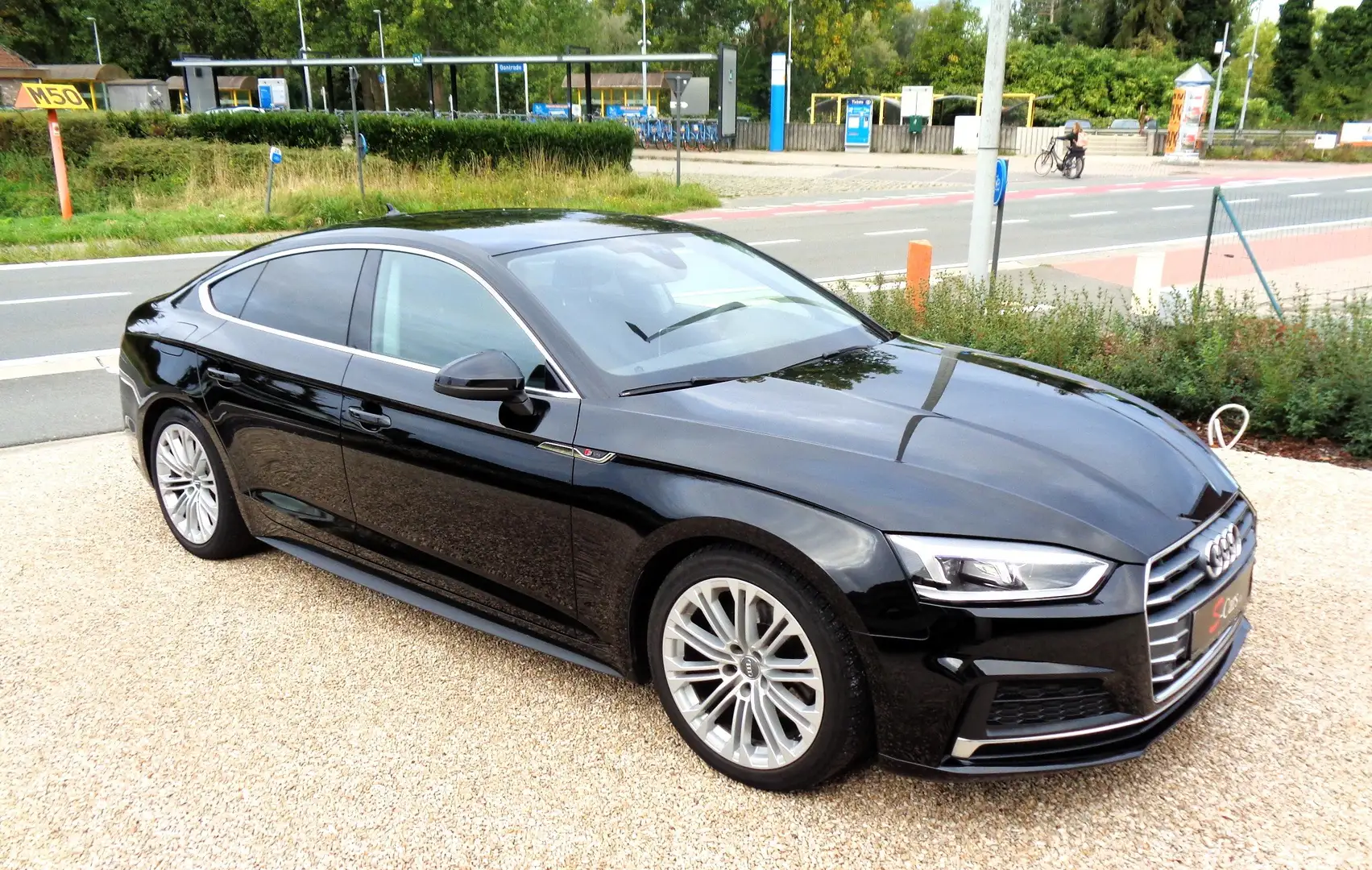Audi A5 A5 Sportback 35 TFSI S tronic / S-Line / Camera Zwart - 1