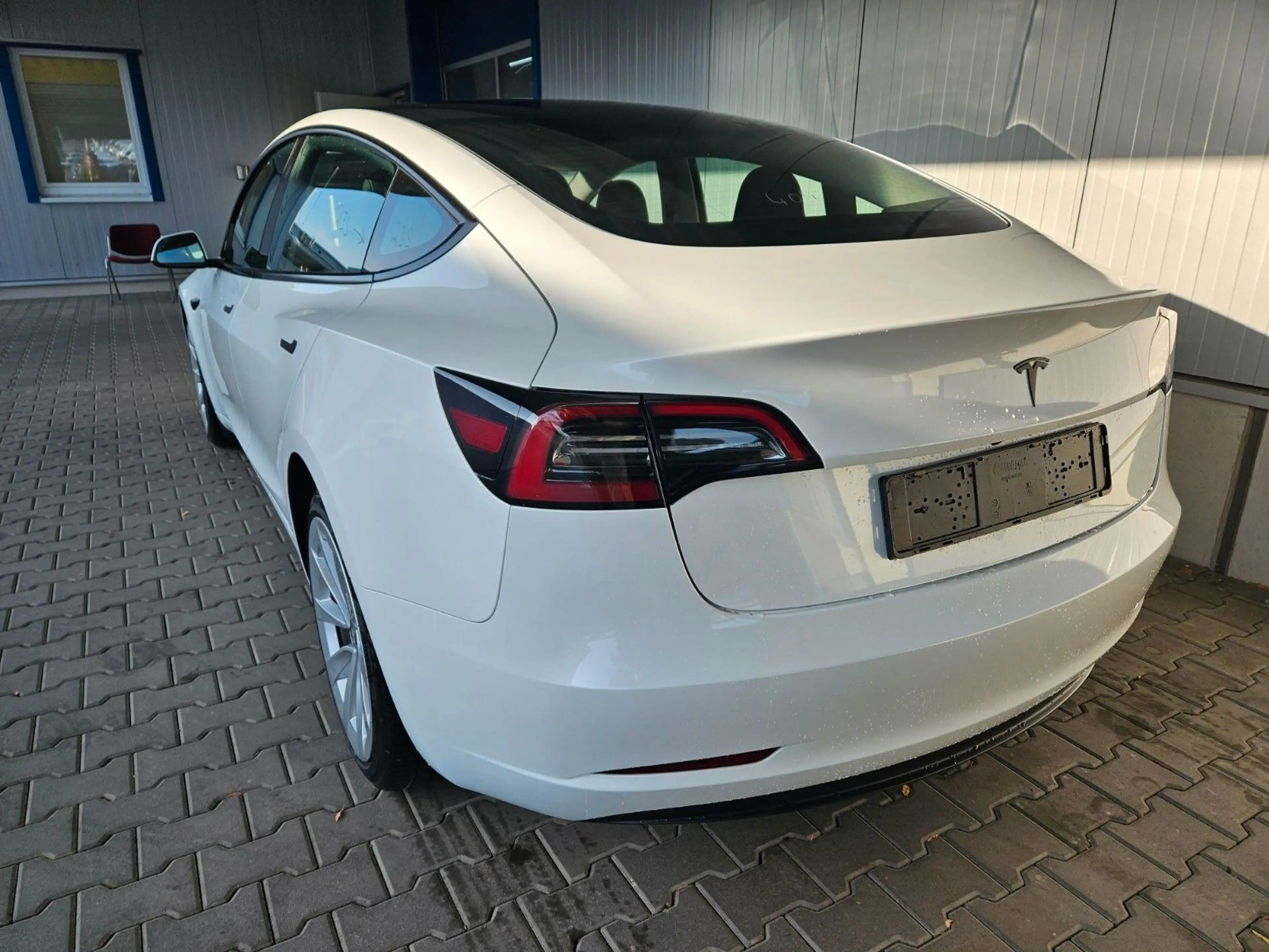 Tesla Model 3 Standard RANGE RWD NAVI/LED/KAMERA/SPORT — photo 4