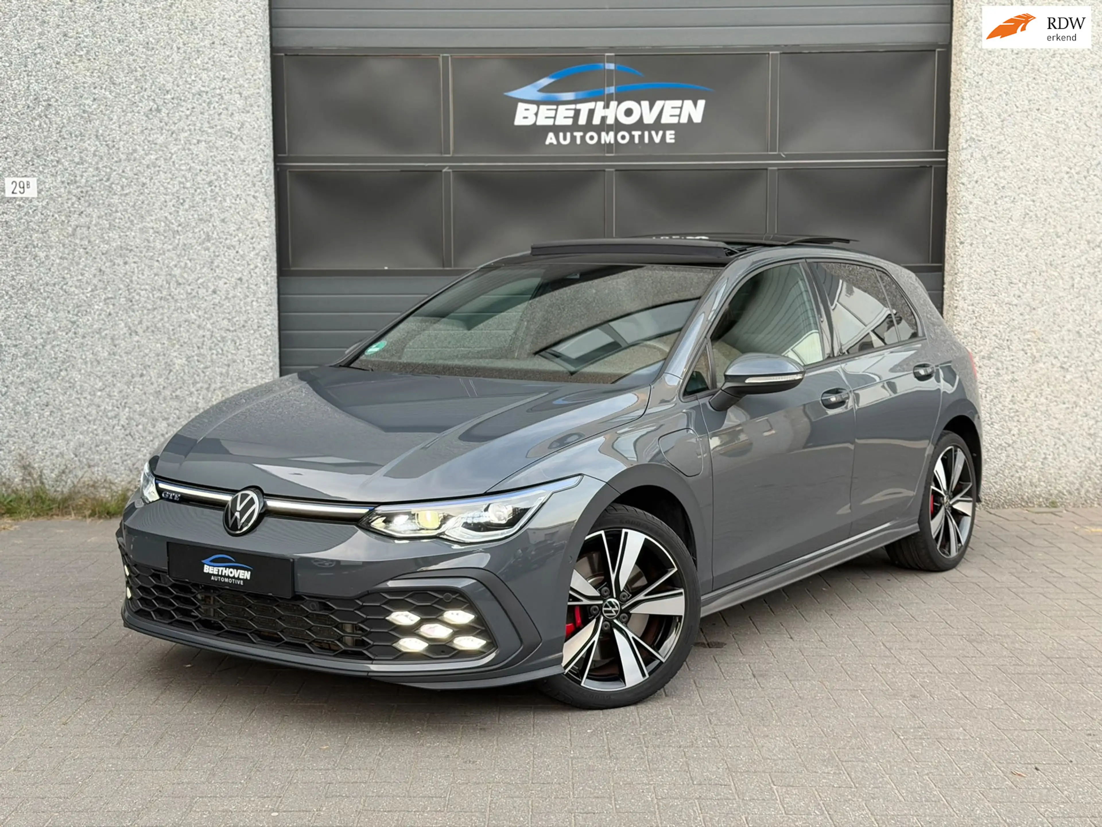 Volkswagen Golf GTE 1.4 eHybrid |Pano|Sfeer|Camera|CarPlay|IQ led|