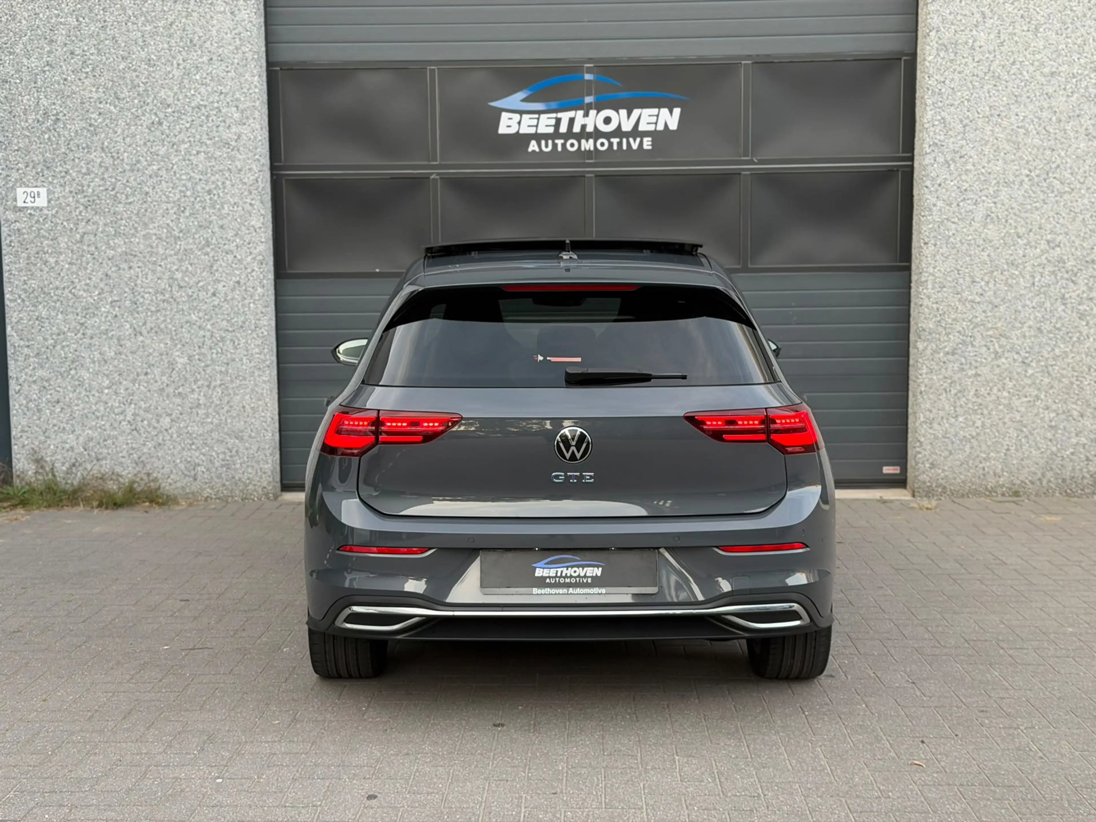 Volkswagen Golf GTE 1.4 eHybrid |Pano|Sfeer|Camera|CarPlay|IQ led| — photo 4