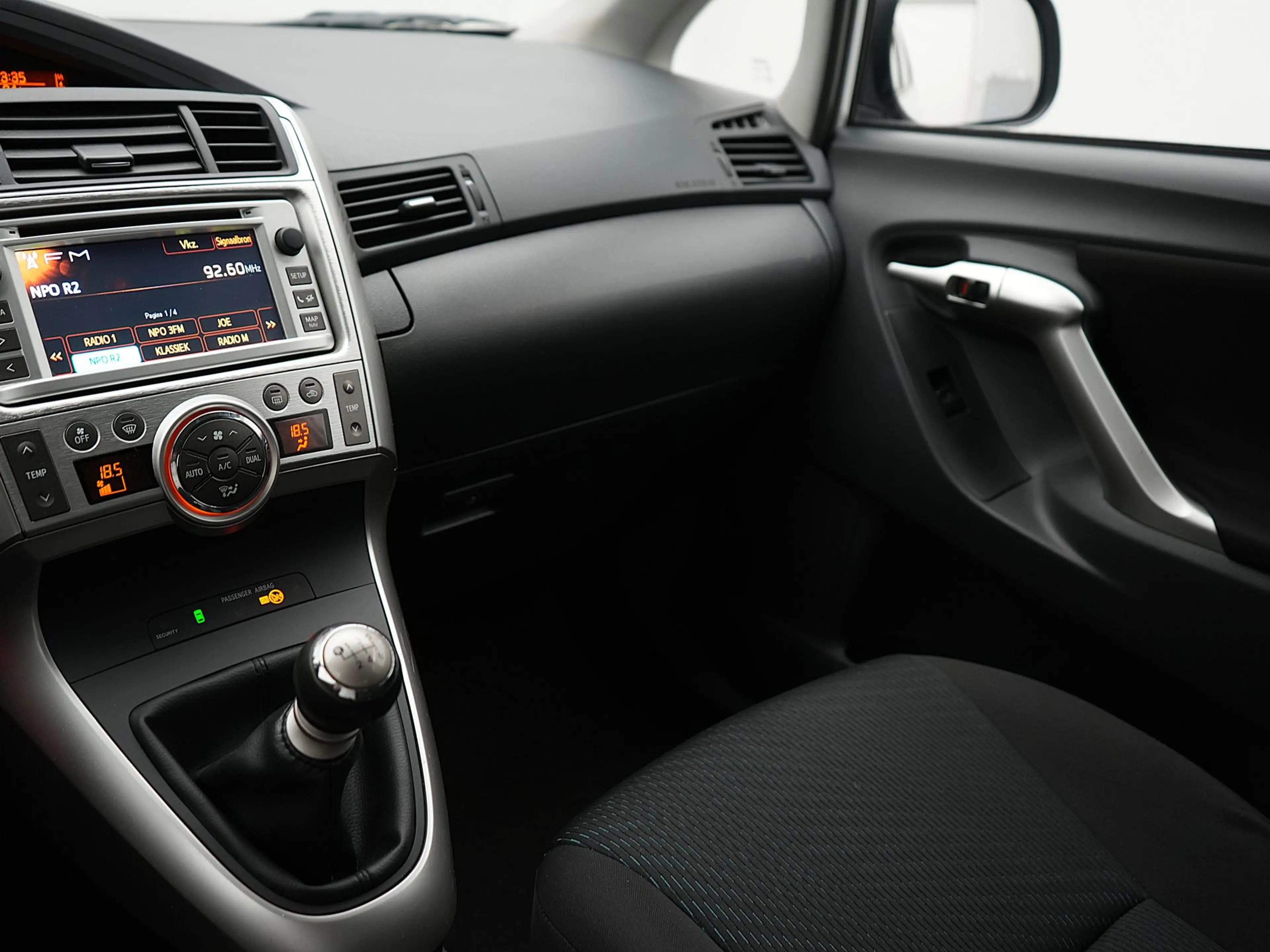 Toyota Verso 1.8 VVT-i Business Titanium 7p. | 7P | Navi | Trek — photo 8