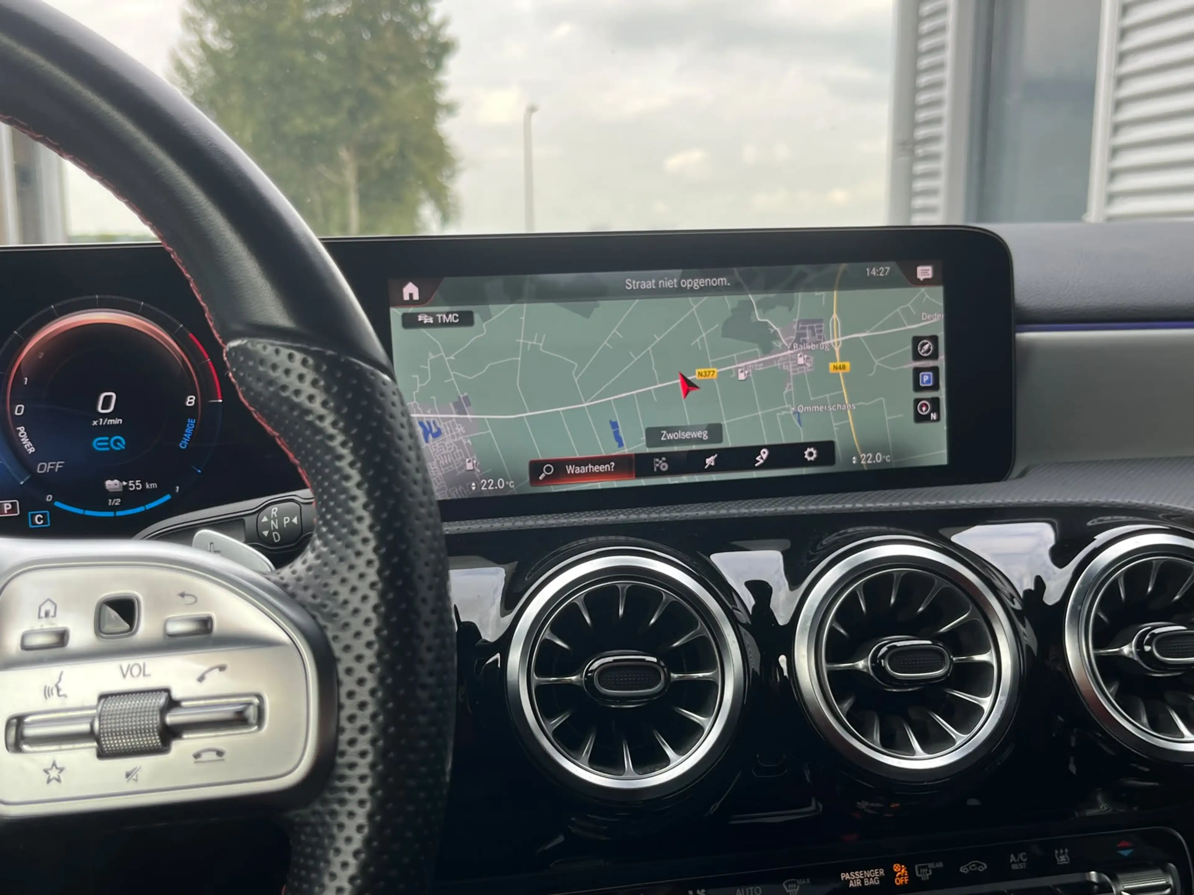 Mercedes-Benz A 250 e Business Solution AMG Limited — photo 13