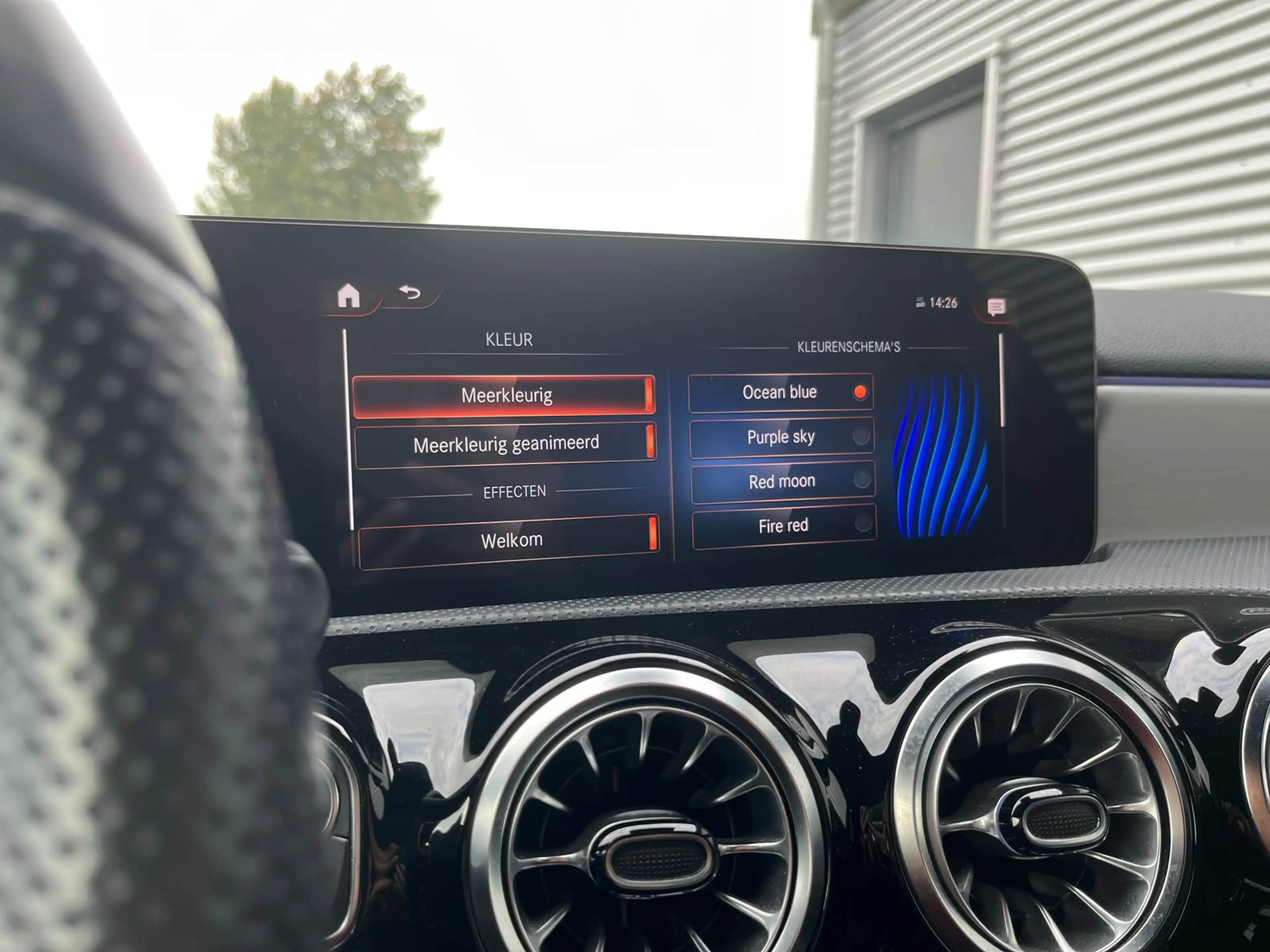 Mercedes-Benz A 250 e Business Solution AMG Limited — photo 14
