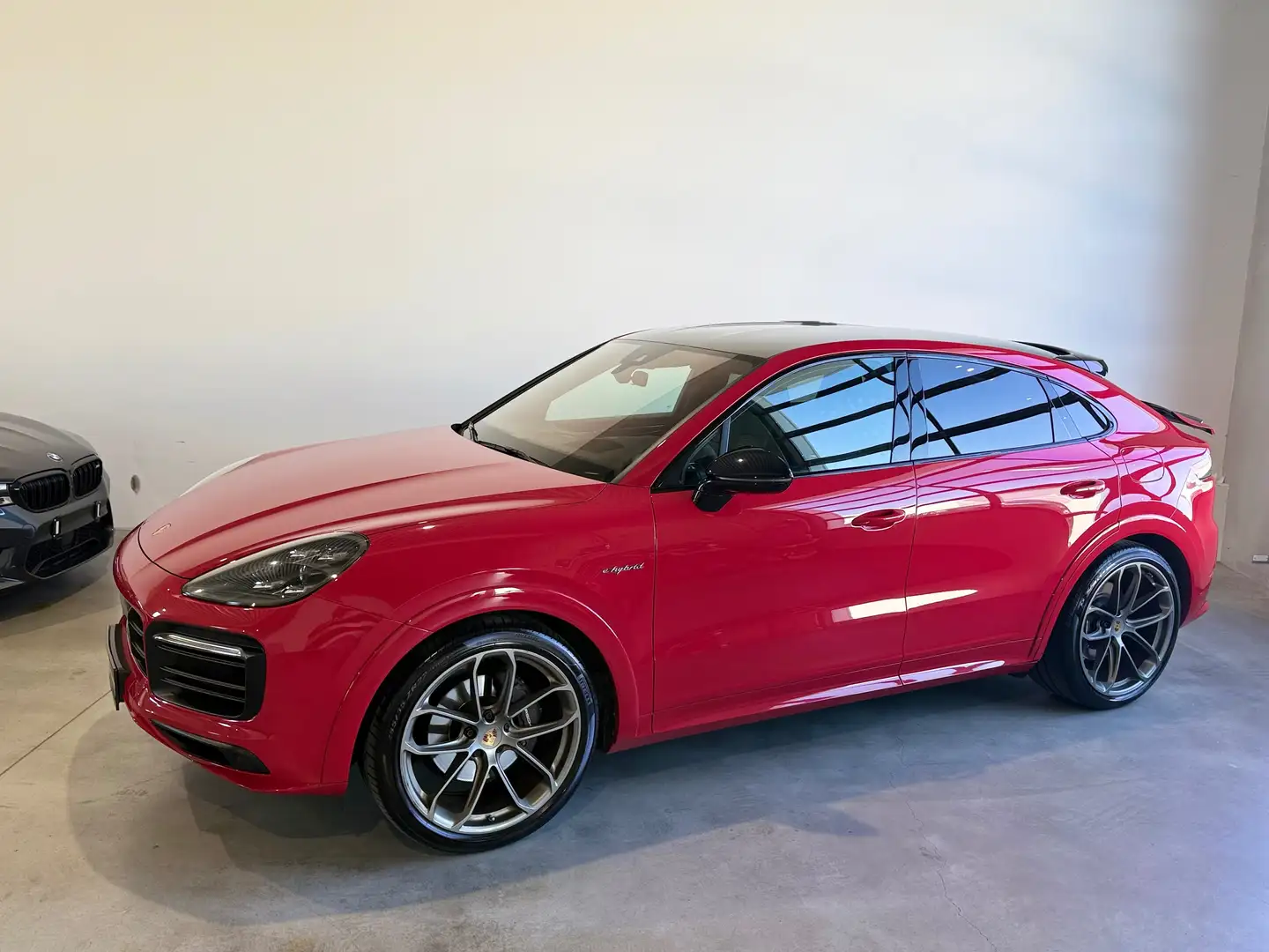 Porsche Cayenne E-Hybrid CARBON PAKET,SPORTCHRONO,LUFT,uvm., ... - 1