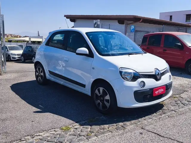 Renault Twingo view 8
