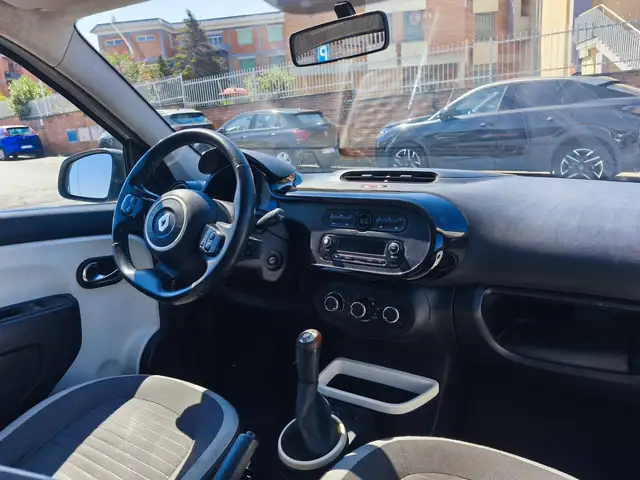 Renault Twingo view 17