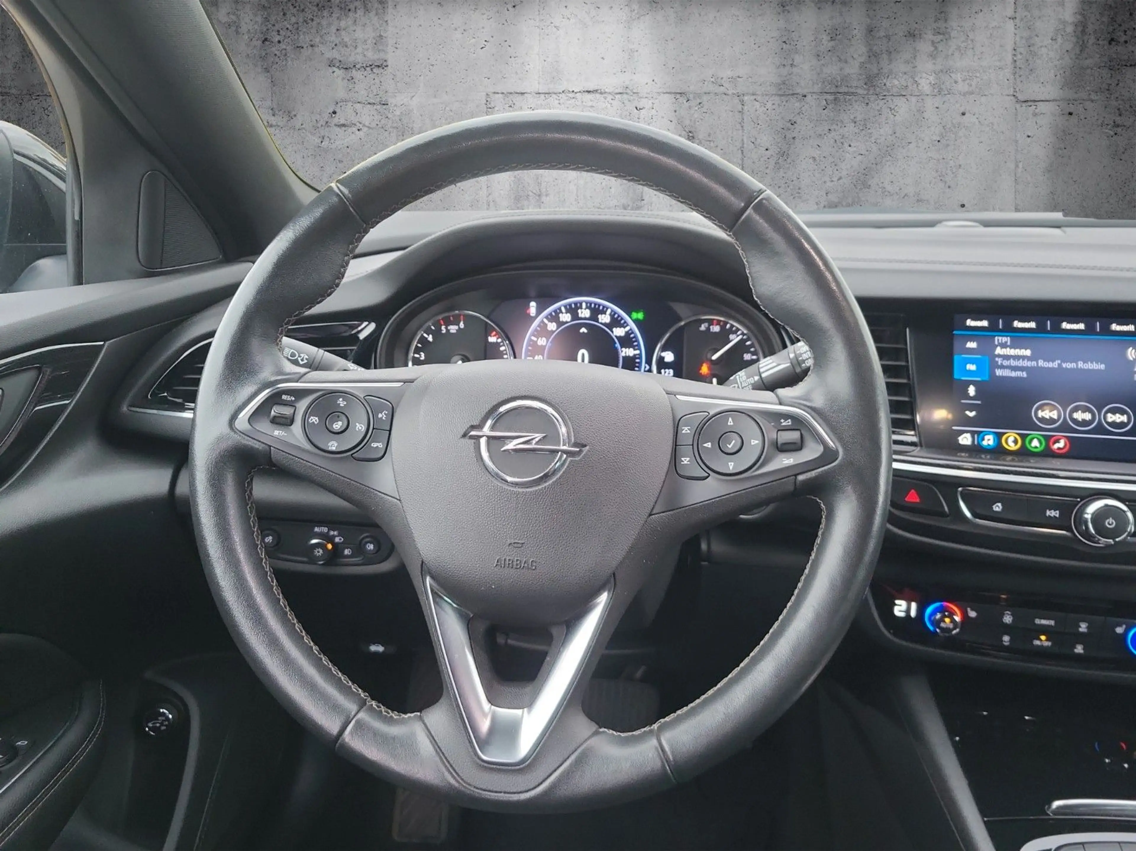 Opel Insignia B ST "Elegance" 1-Hand/Voll-LED/Kamera — photo 12