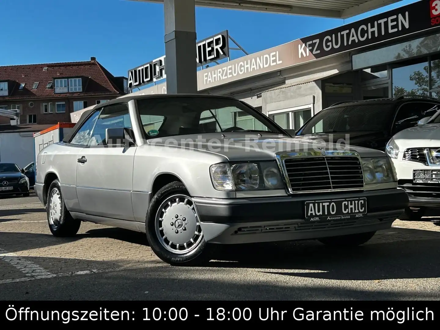 Mercedes-Benz E 300 CE 24V Cabrio Automatik*SHZ*LEDER*H-Oldtim Argintiu - 1